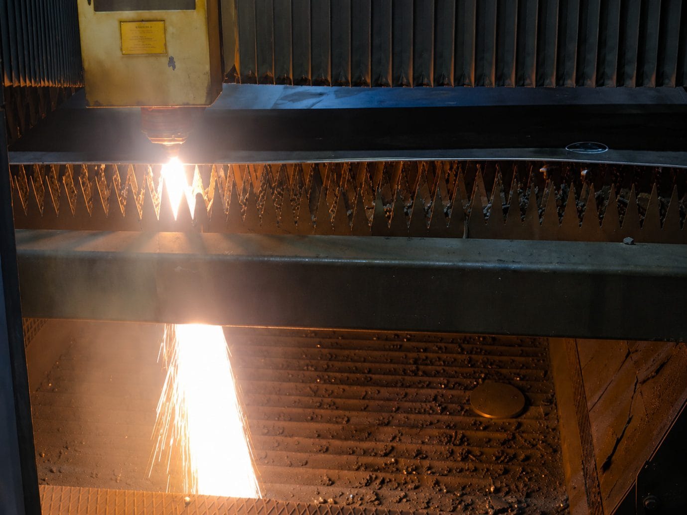 Hassas CNC Lazer Kesim